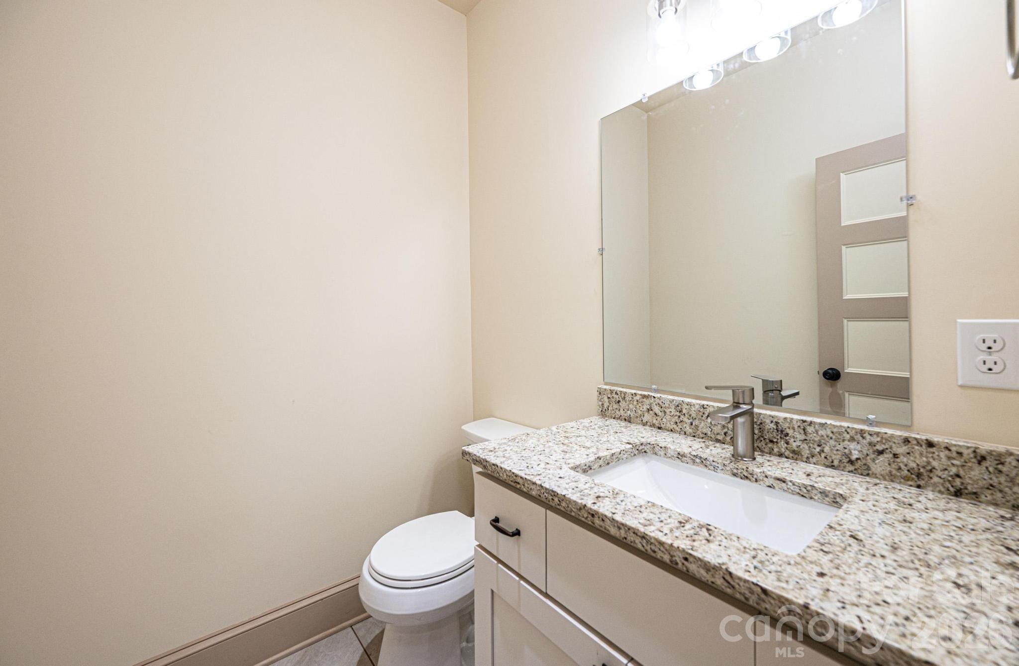 1610 Summerlin Place Property Photo 14