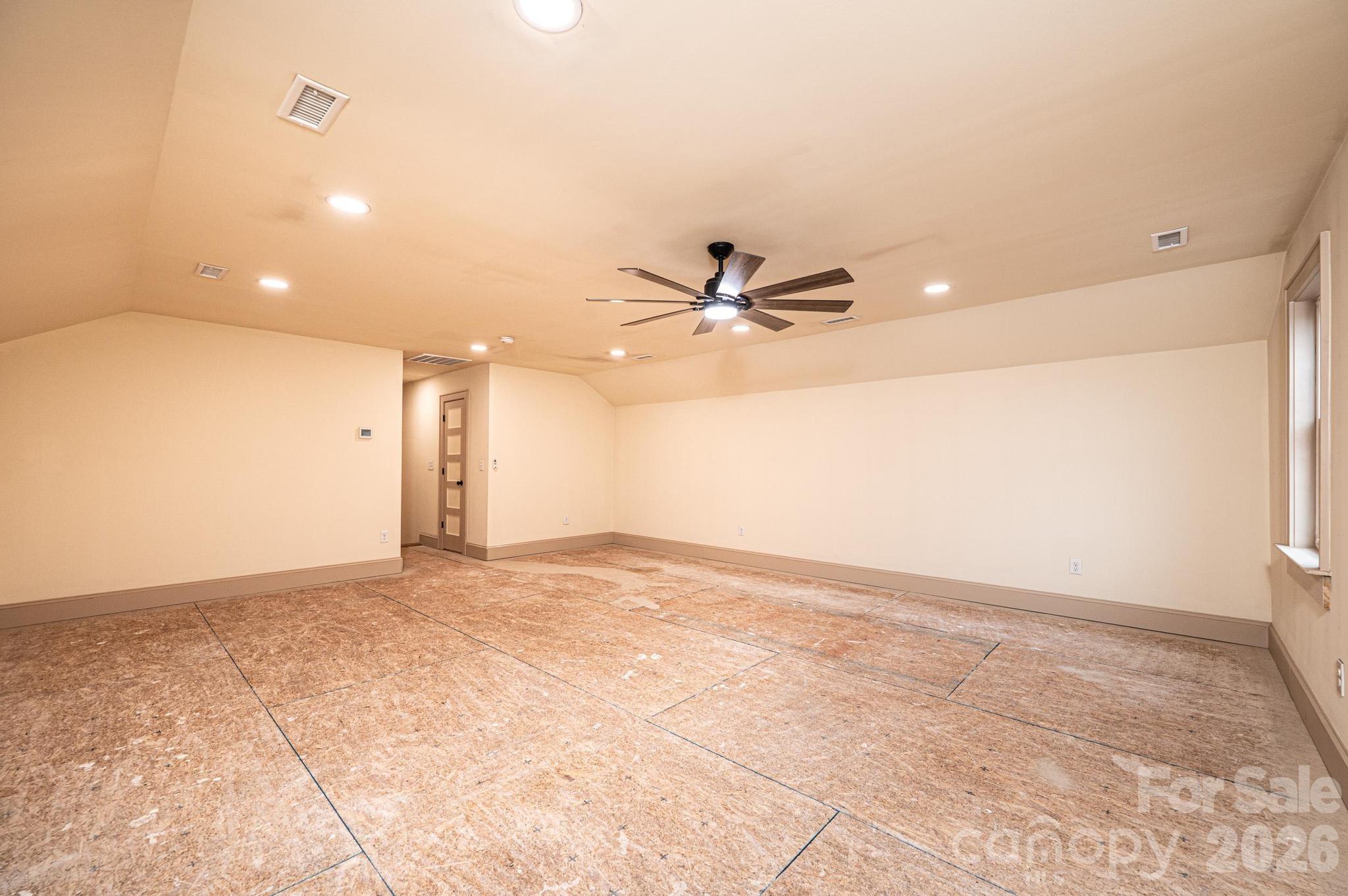 1610 Summerlin Place Property Photo 16