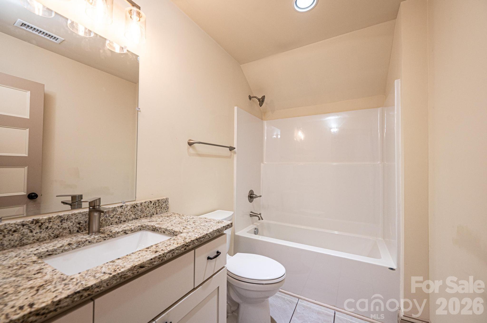 1610 Summerlin Place Property Photo 20