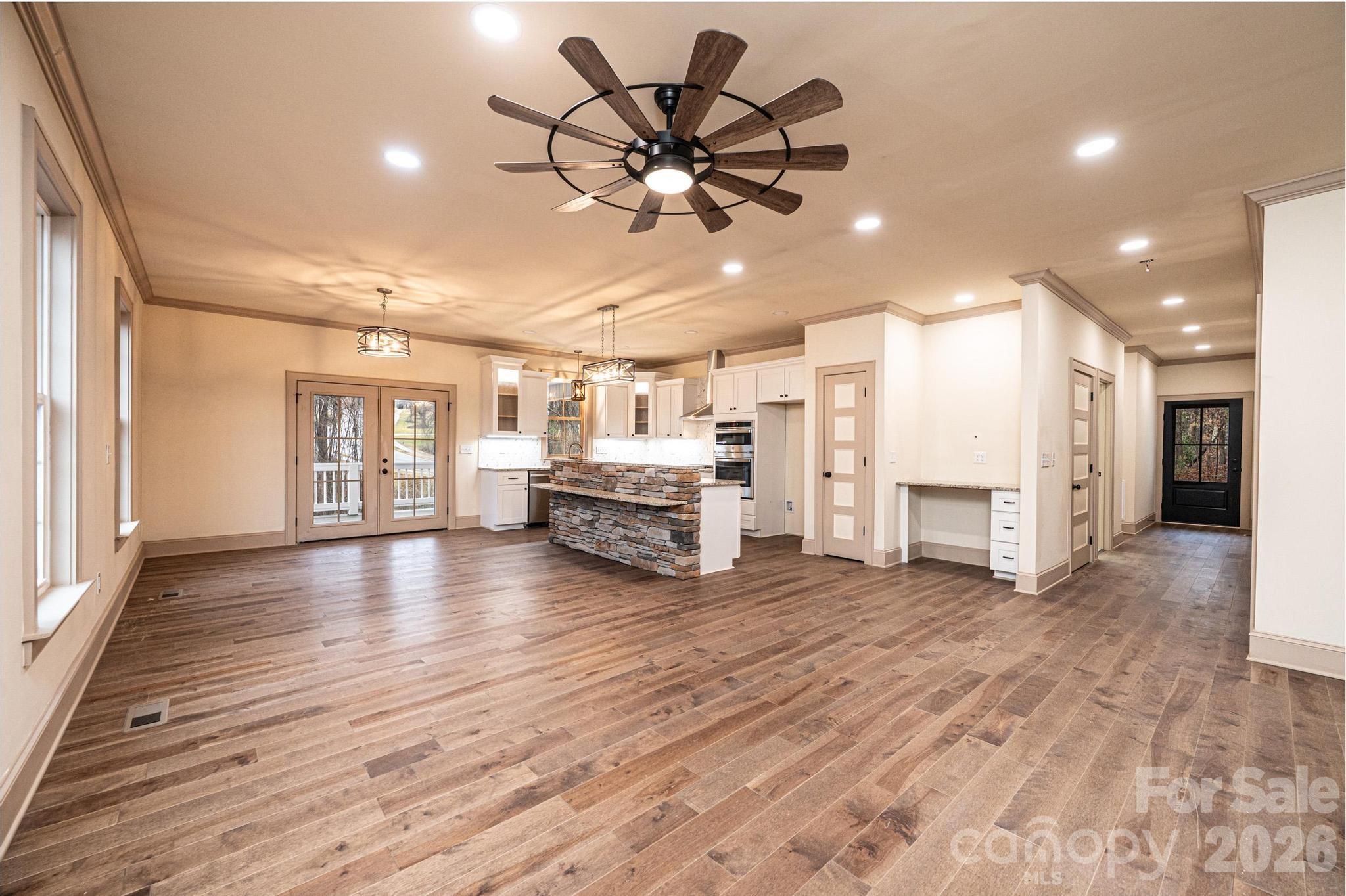 1610 Summerlin Place Property Photo 23