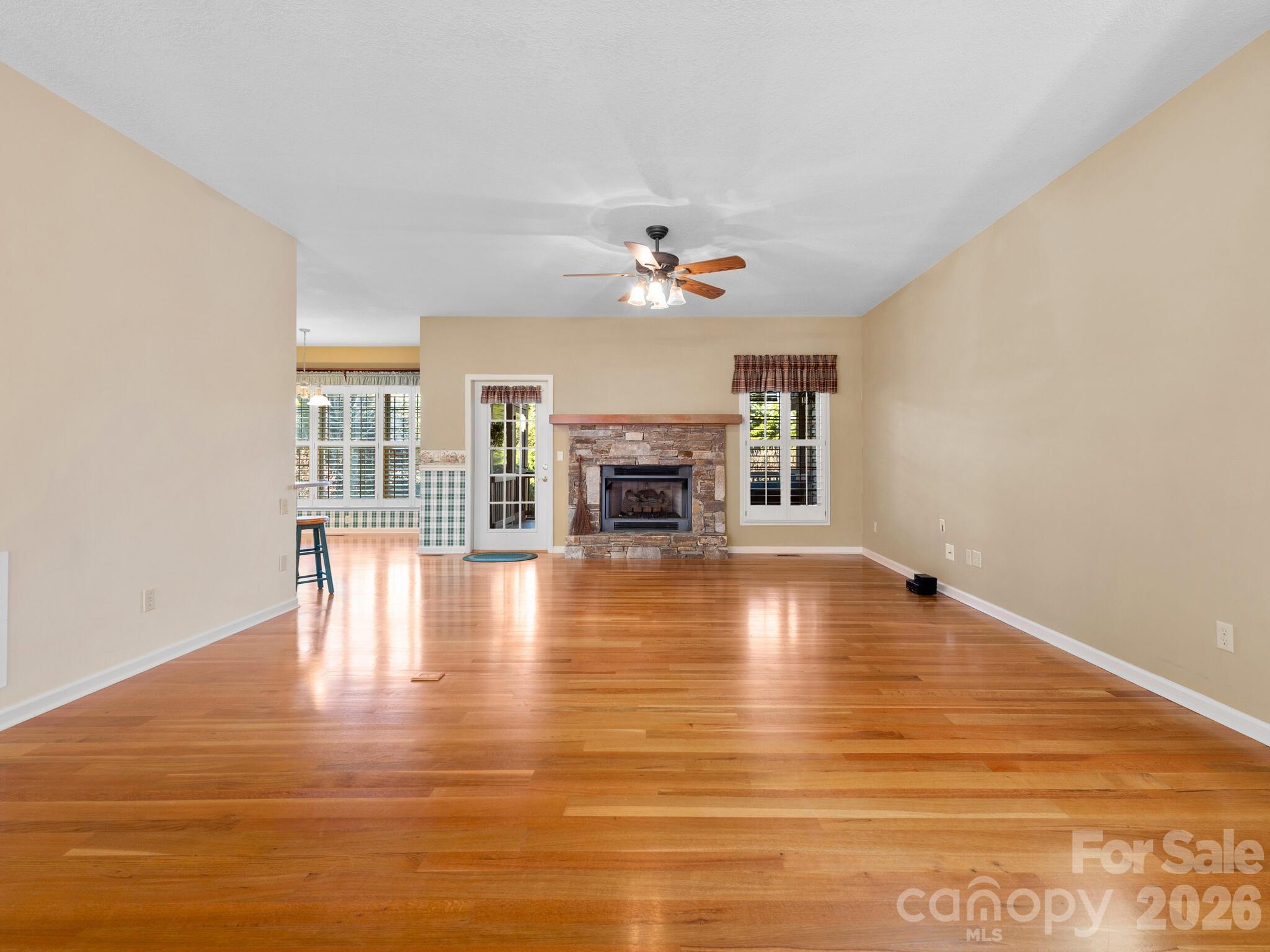 17 Ashton Forest Court Property Photo 7