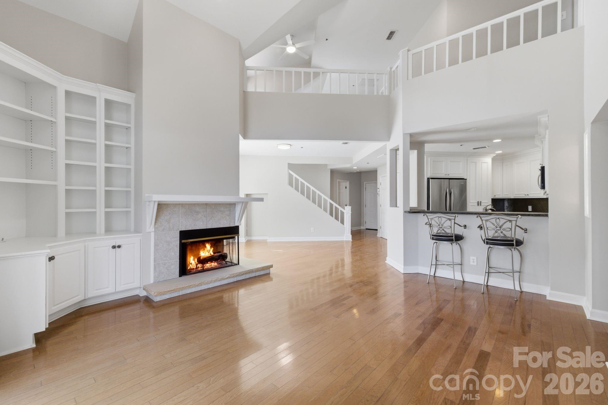 17925 Kings Point Drive B Property Photo 18