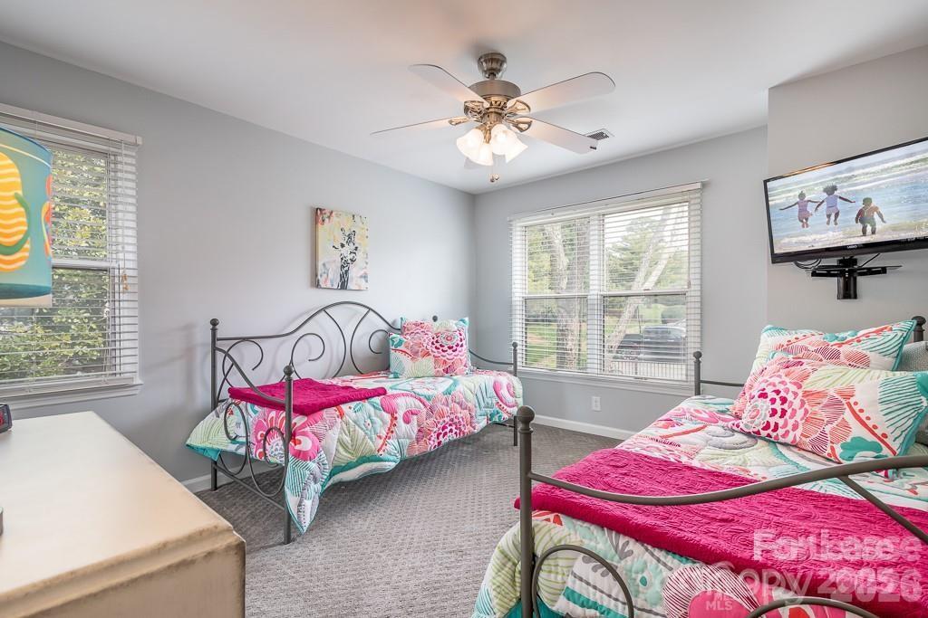 18709 Nautical Drive 206 Property Photo 18