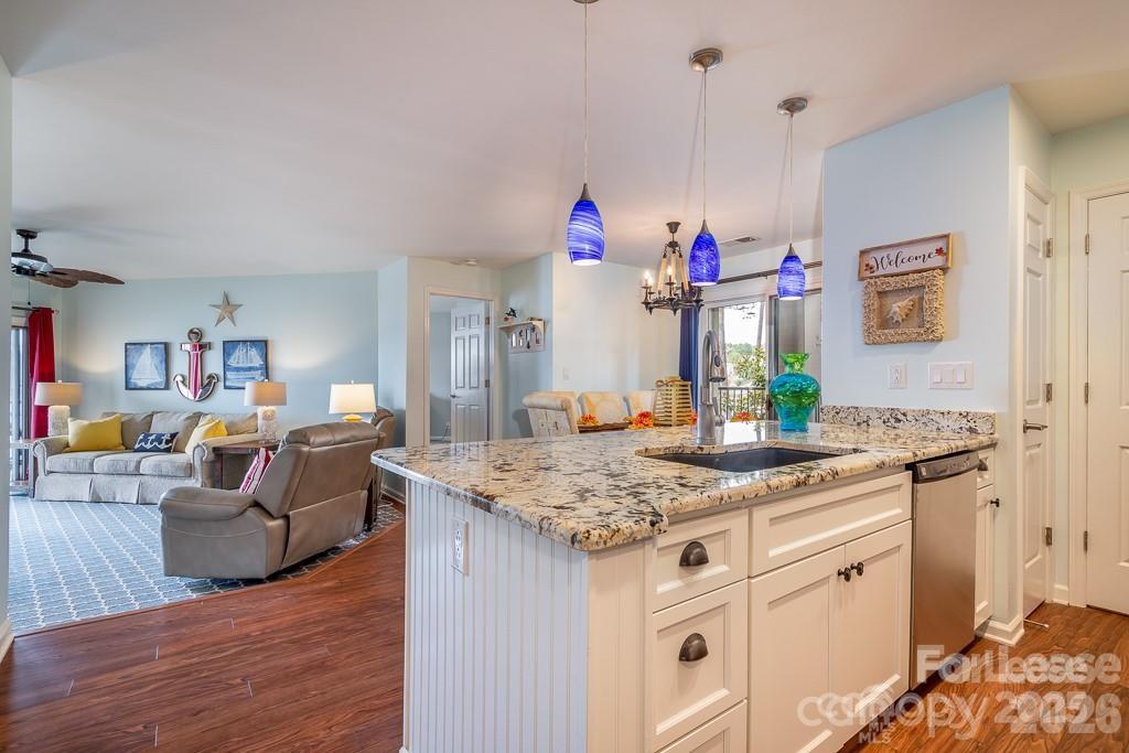 18709 Nautical Drive 206 Property Photo 21