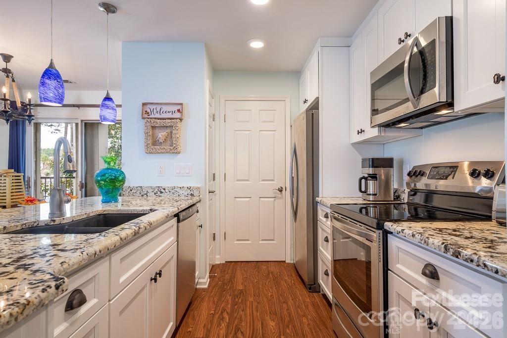 18709 Nautical Drive 206 Property Photo 22