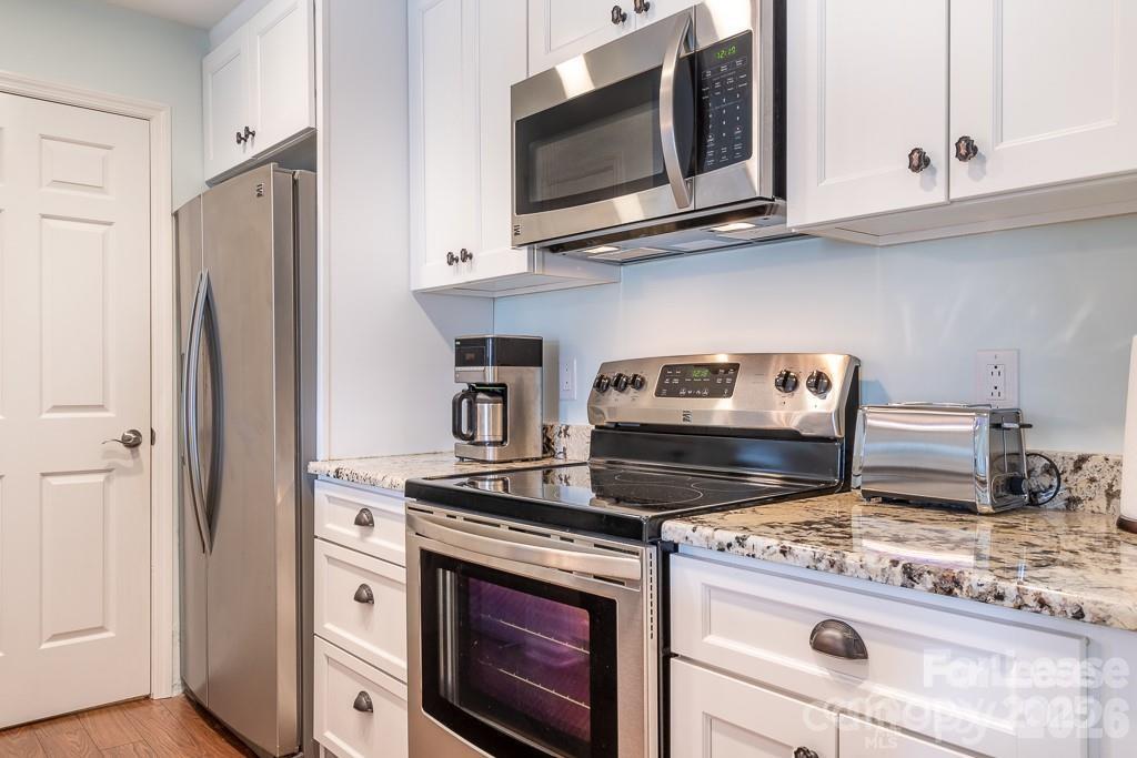 18709 Nautical Drive 206 Property Photo 23