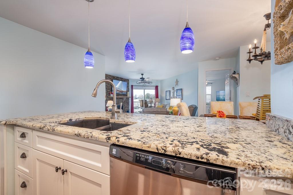 18709 Nautical Drive 206 Property Photo 24