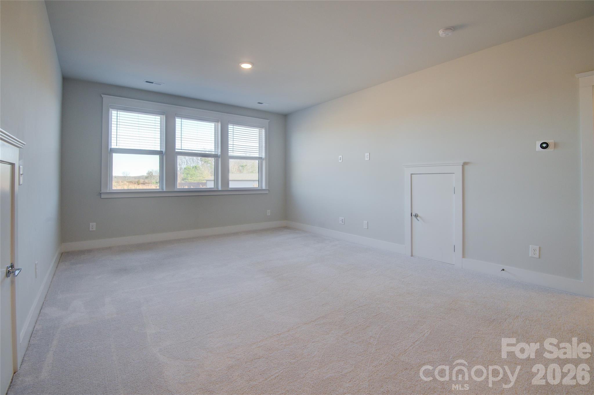 5939 Ardrey Kell Road Property Photo 8