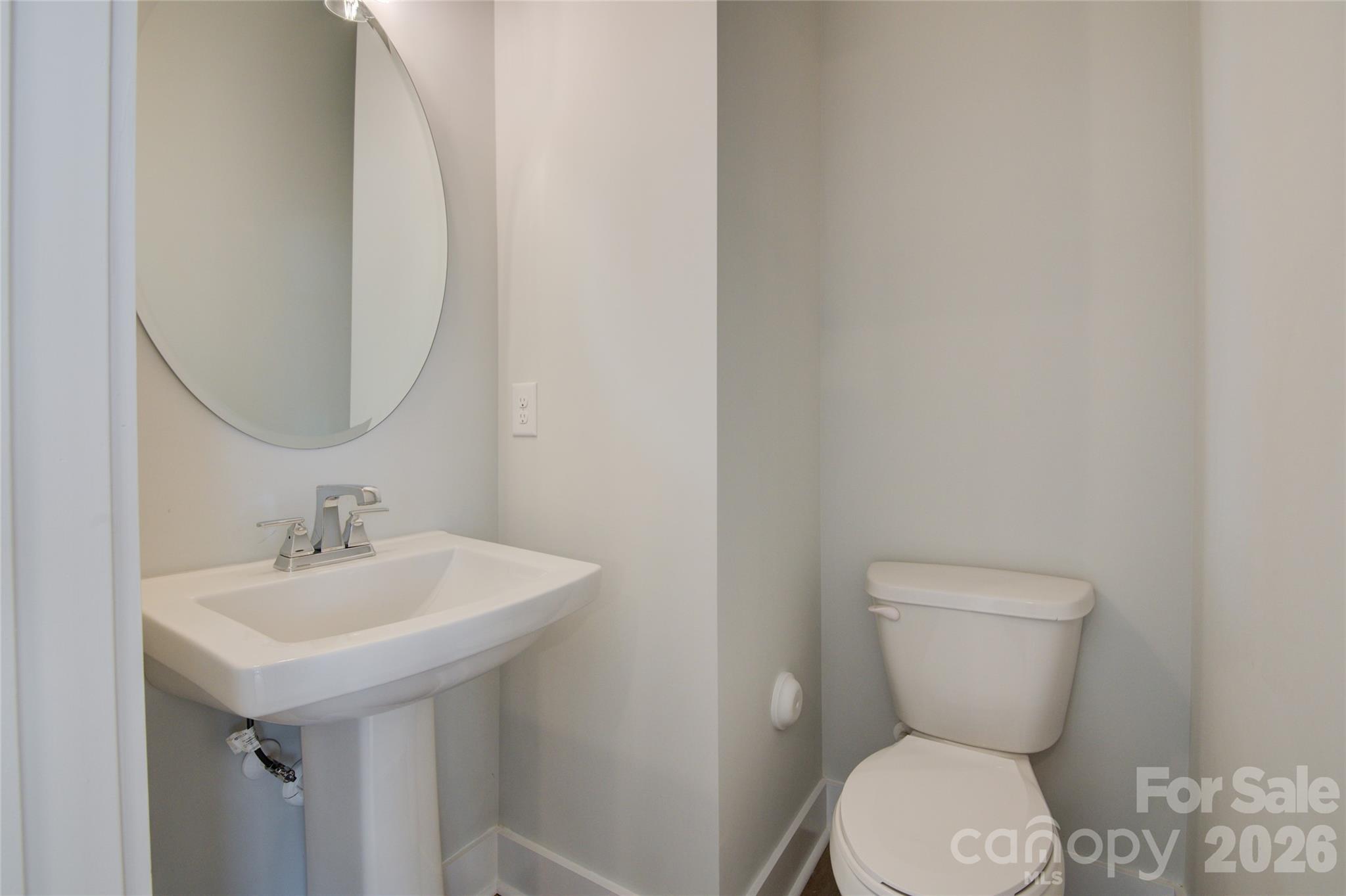 5939 Ardrey Kell Road Property Photo 14