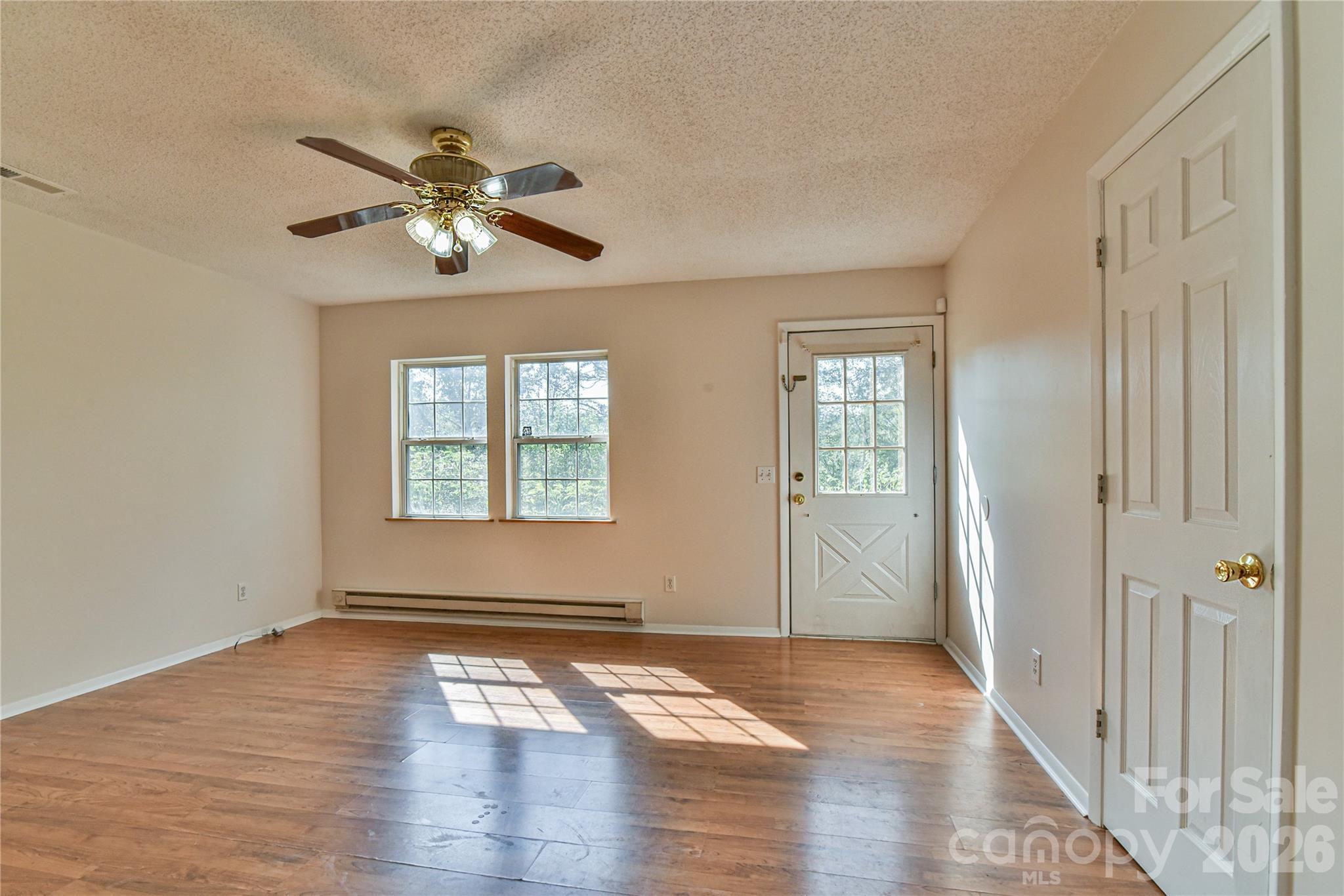12 Moody Street Property Photo 8