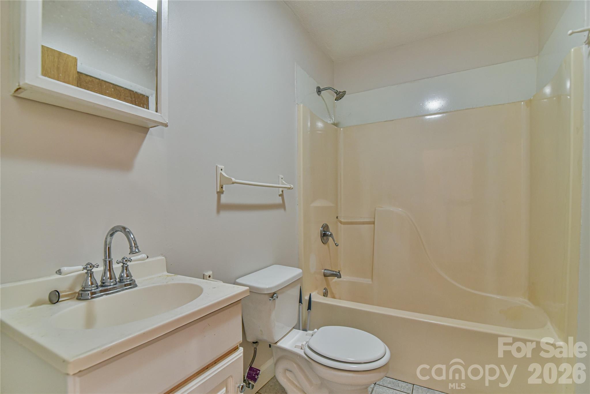 12 Moody Street Property Photo 12