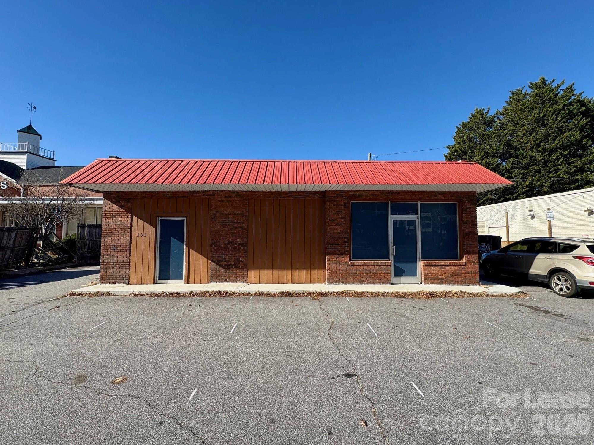233 Biltmore Avenue Property Photo 1