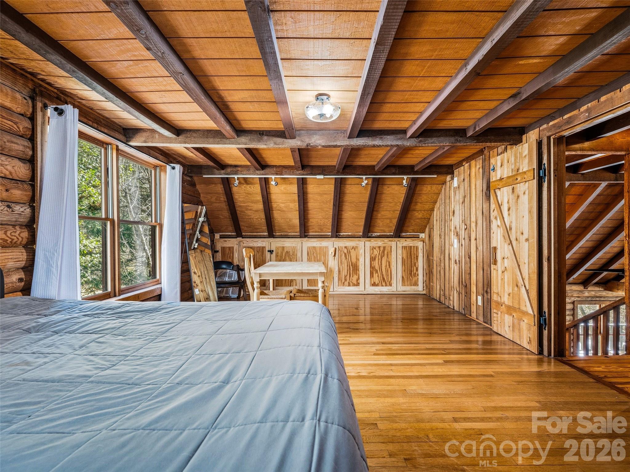 55 Valley Lane Property Photo 30