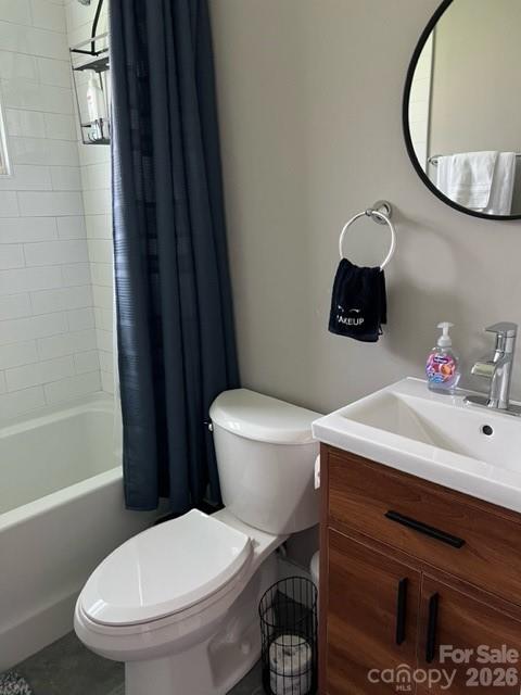 2205 Thurmond Place Property Photo 3
