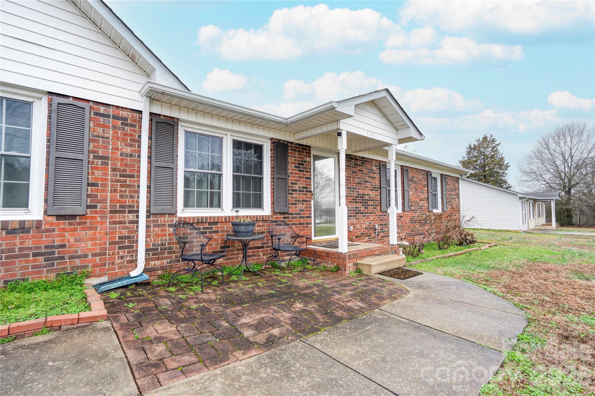 111 Hicks Road Property Photo 3