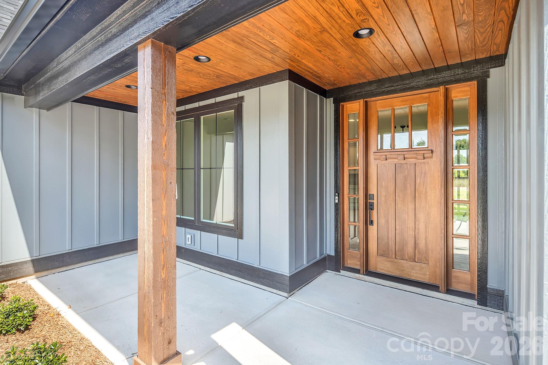 104 Hidden Cove Road Property Photo 3