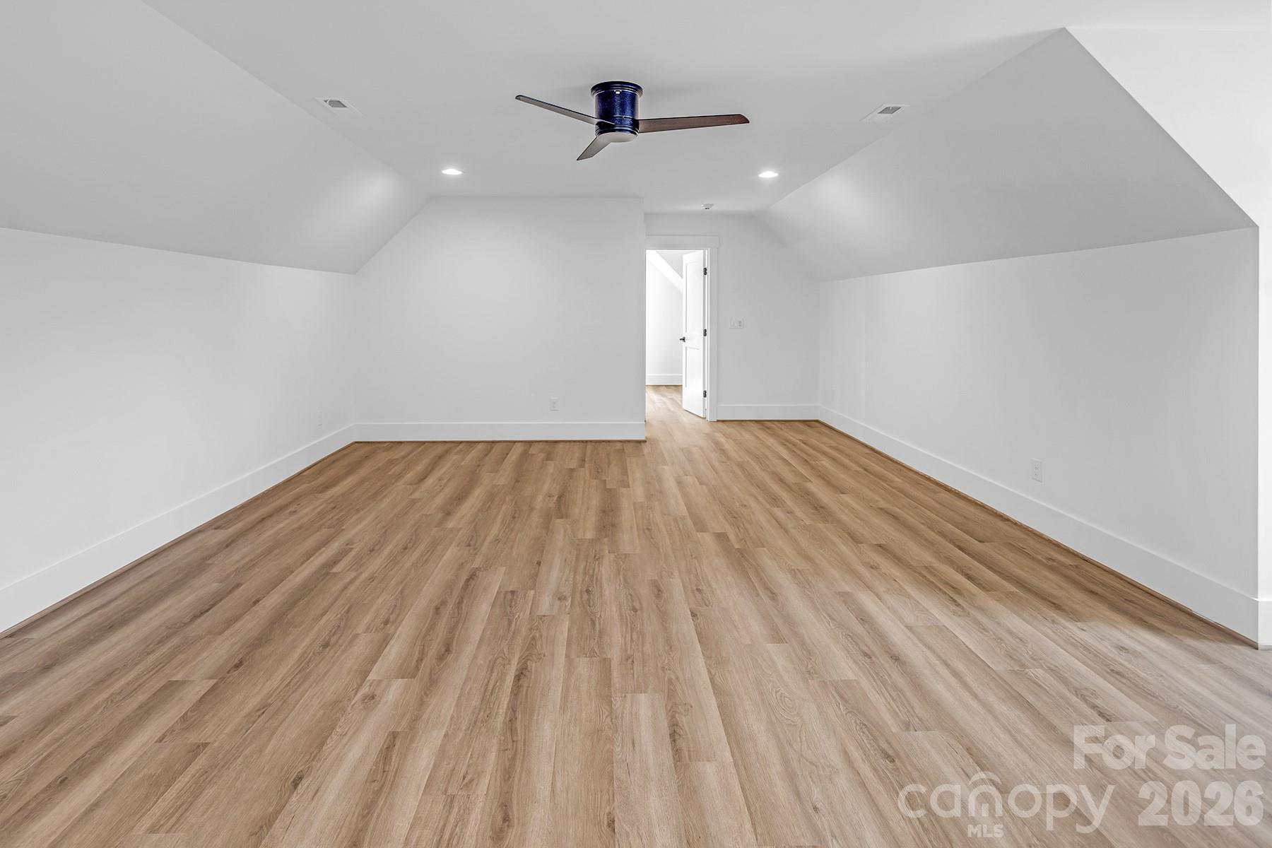 104 Hidden Cove Road Property Photo 35