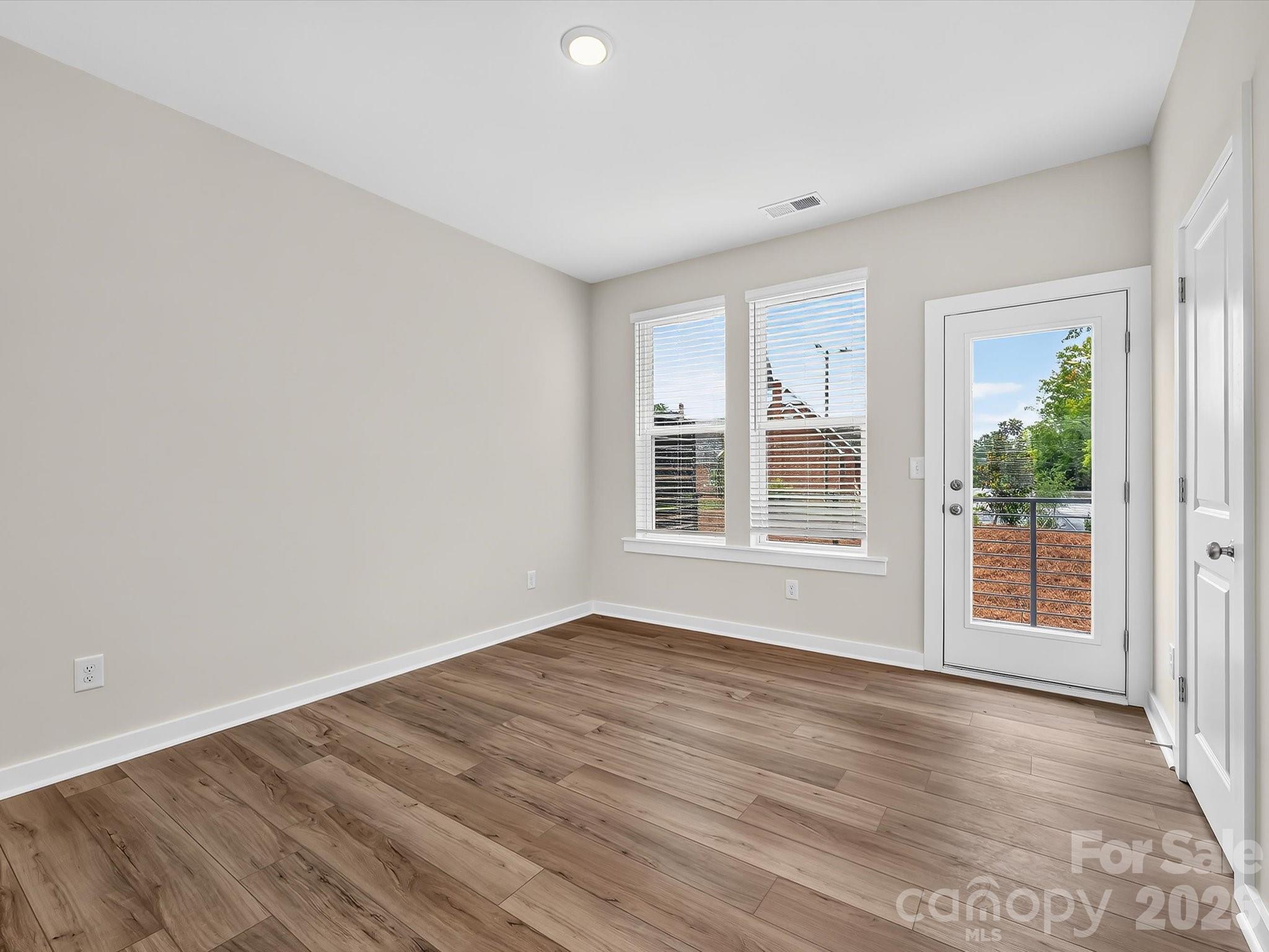 1132 Bismuth Lane Property Photo 9