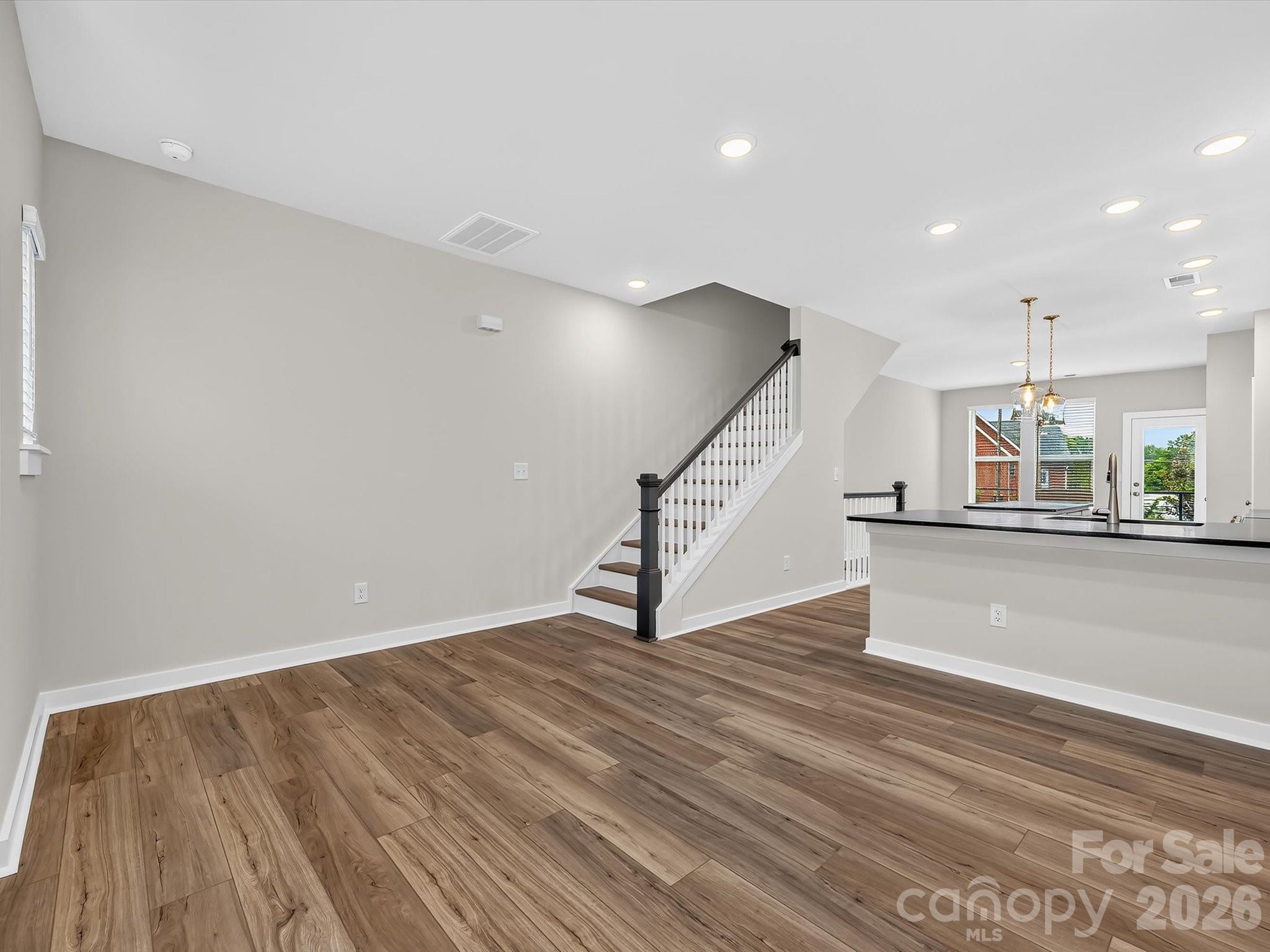 1132 Bismuth Lane Property Photo 12