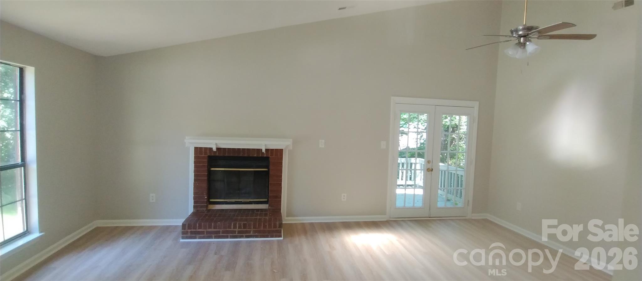 5830 Stone Bluff Court Property Photo 3