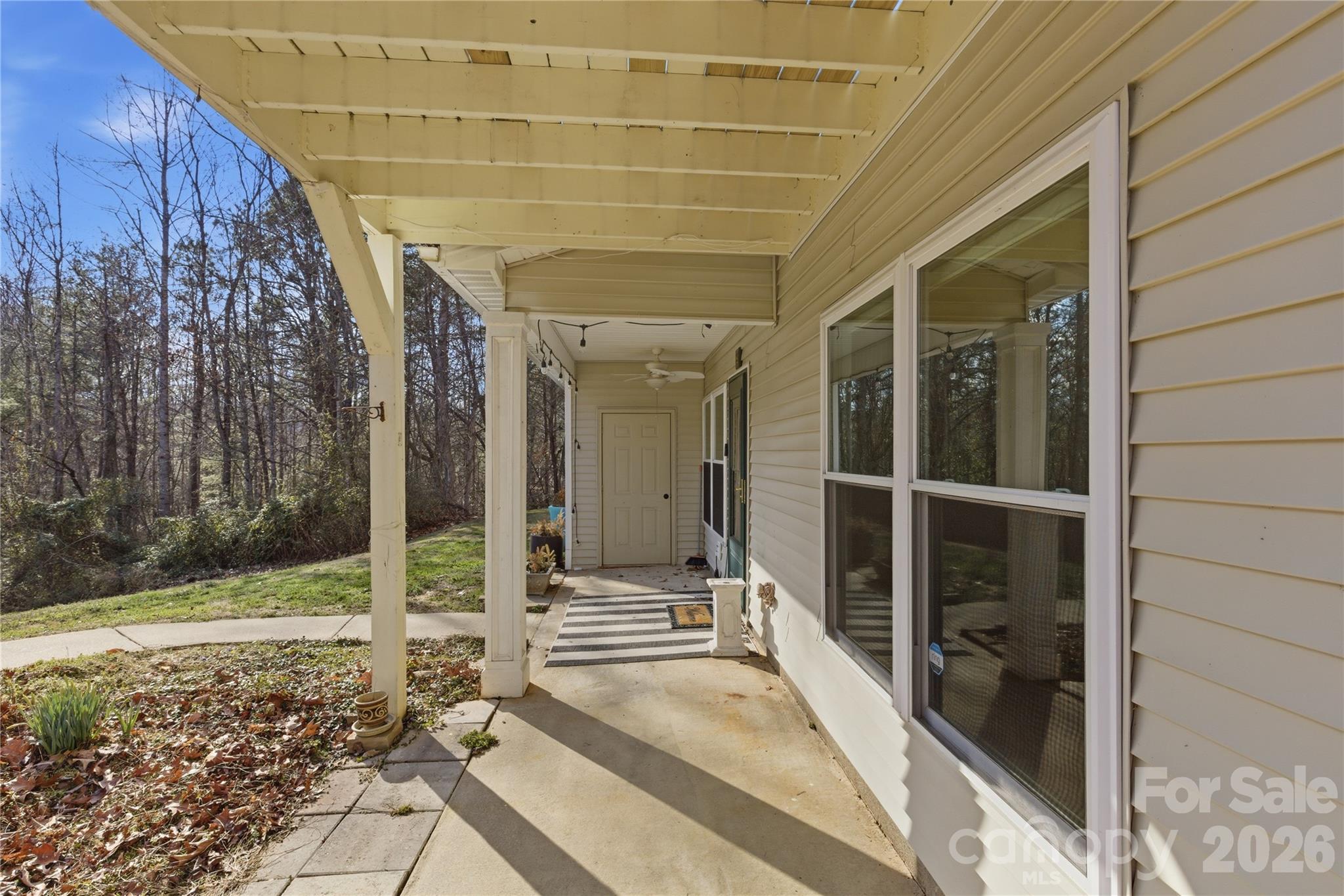 19 Krista Circle E Property Photo 2