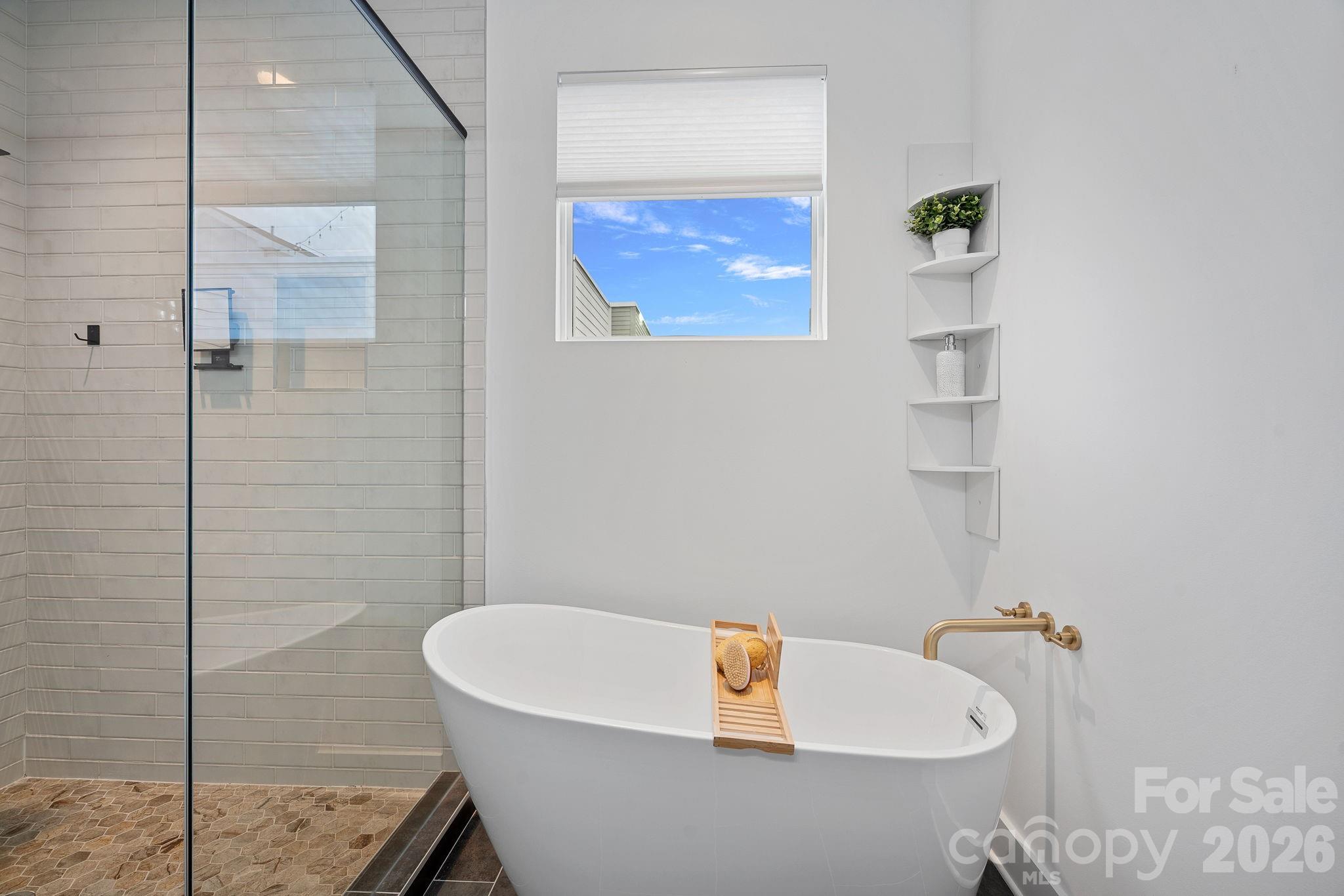 306 Wesley Heights Way Property Photo 15