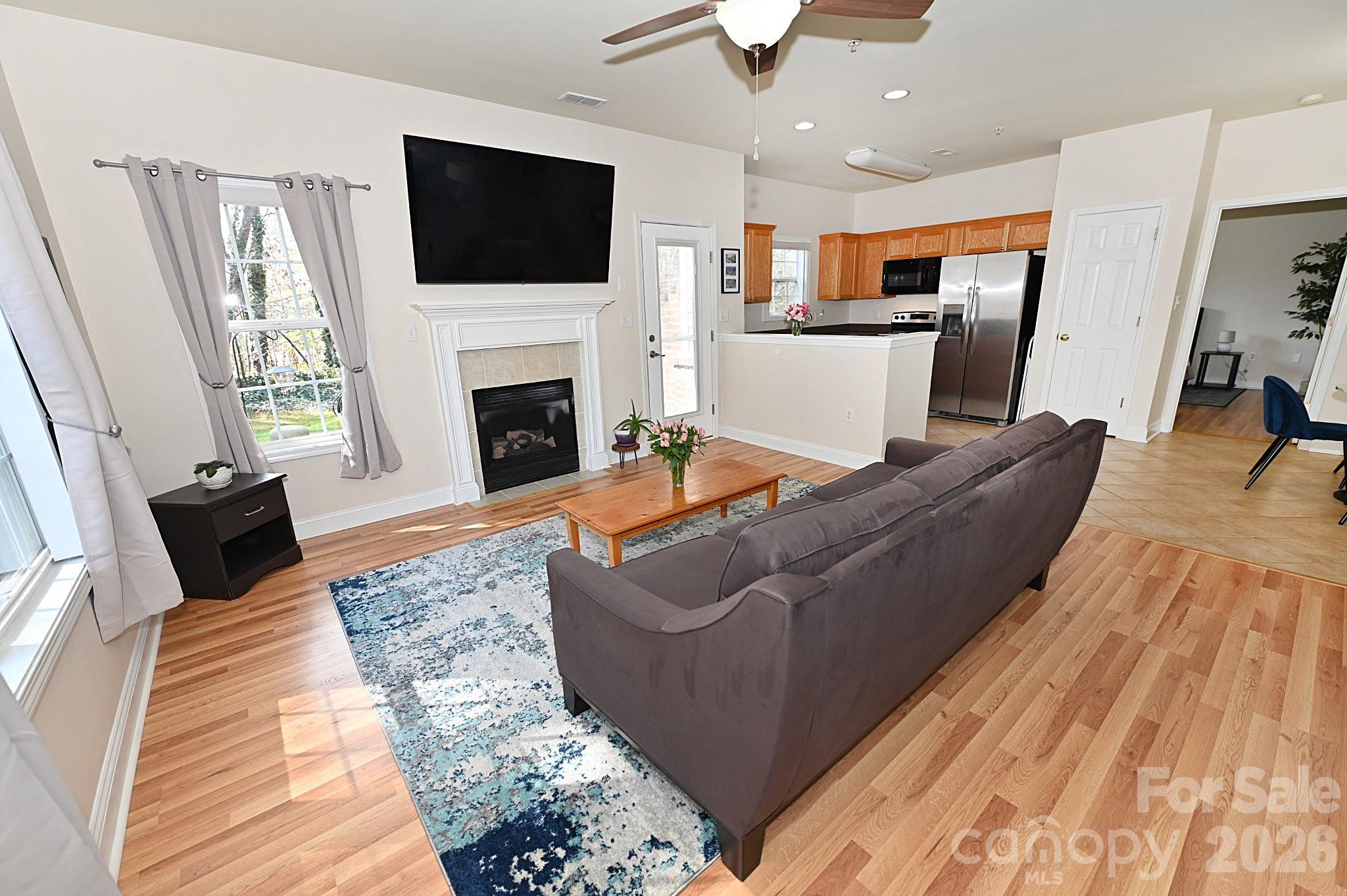 1360 21st Avenue Property Photo 4