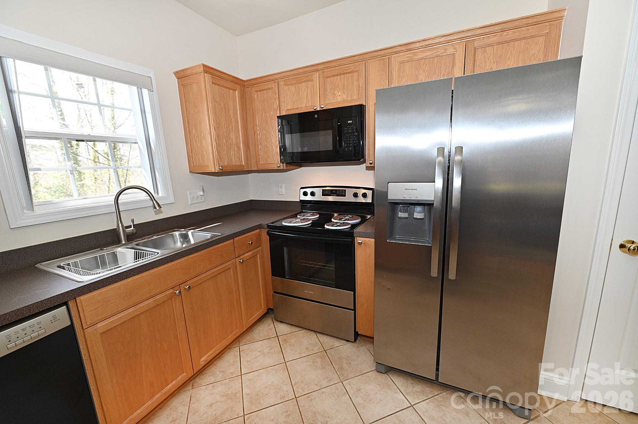 1360 21st Avenue Property Photo 8
