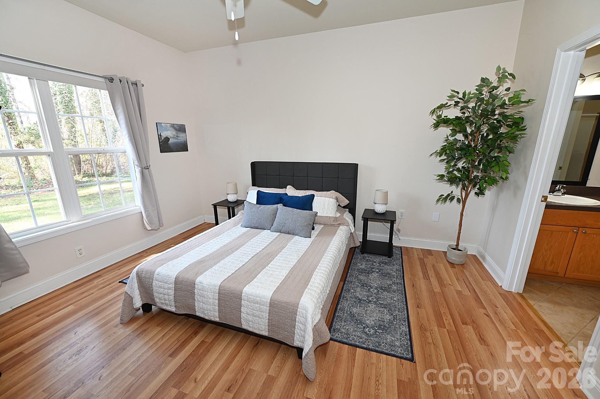 1360 21st Avenue Property Photo 14