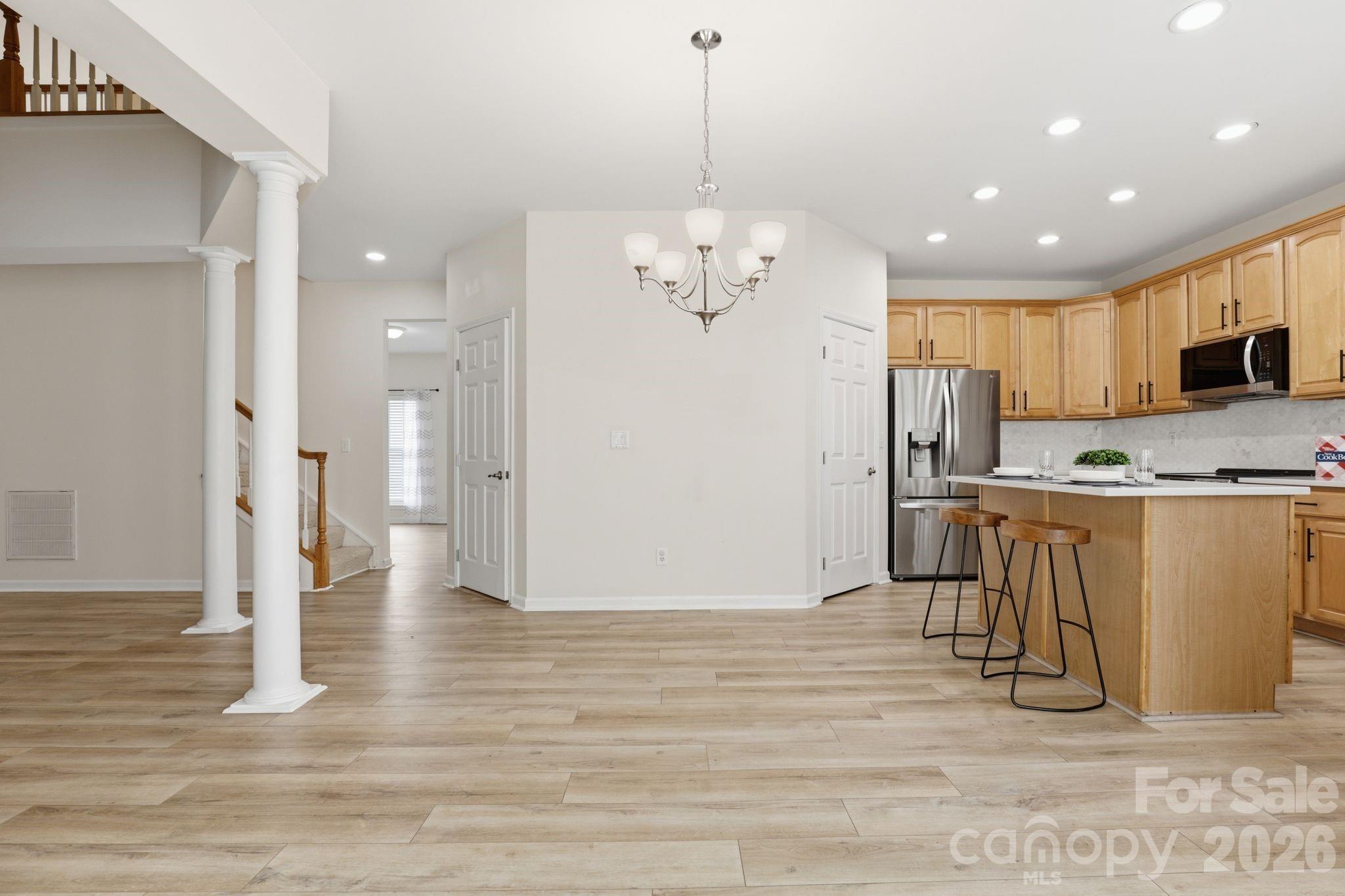 3909 Meadow Green Drive Property Photo 13