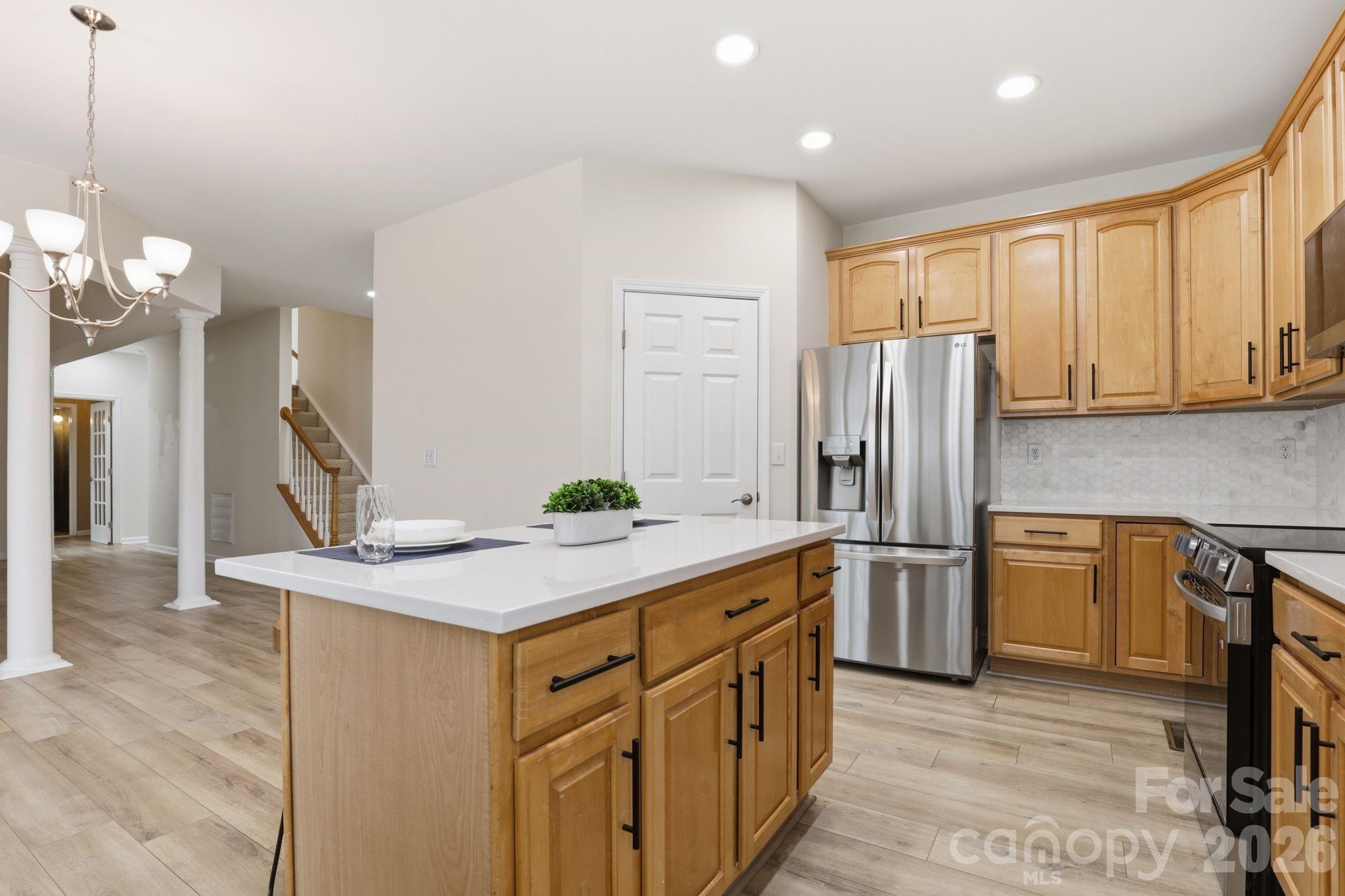 3909 Meadow Green Drive Property Photo 15