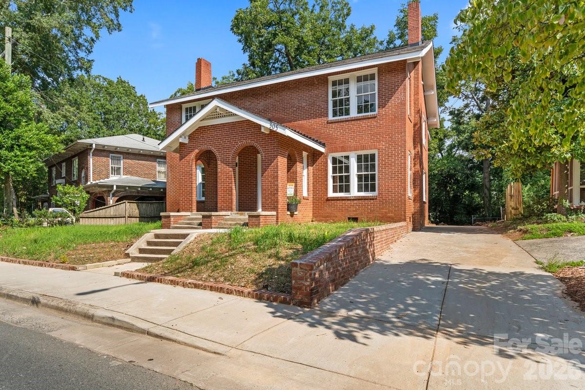 303 Lancaster Avenue Property Photo 1