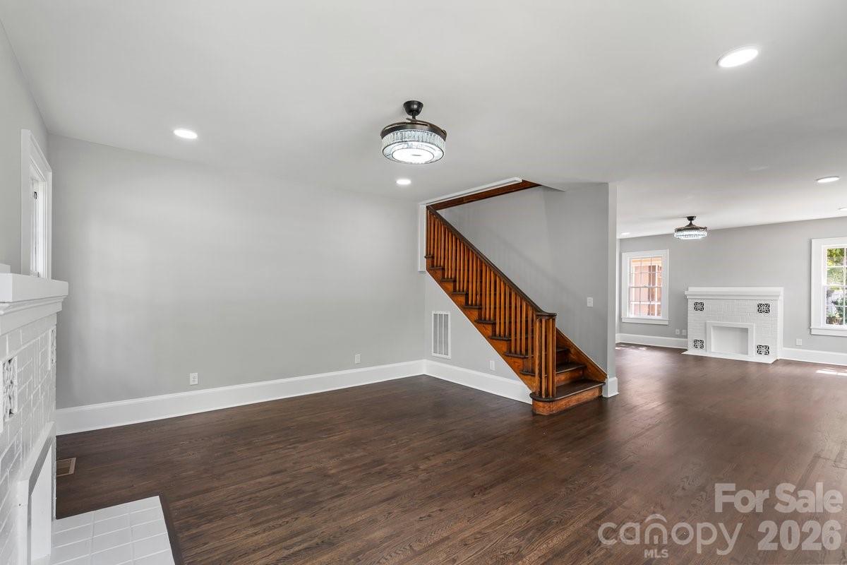 303 Lancaster Avenue Property Photo 5
