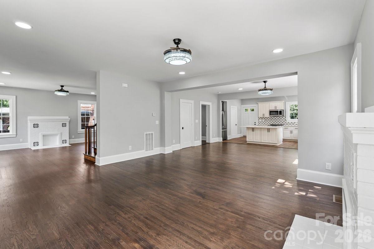 303 Lancaster Avenue Property Photo 8