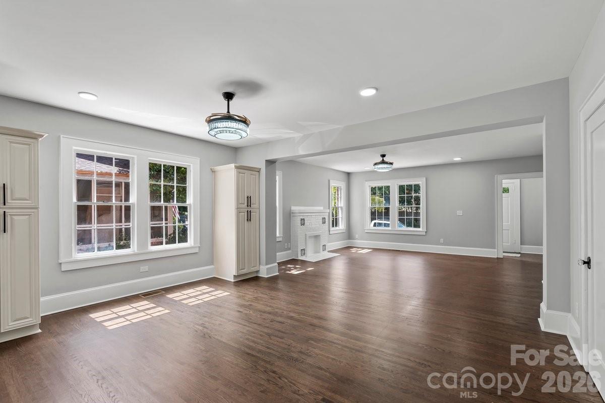 303 Lancaster Avenue Property Photo 16