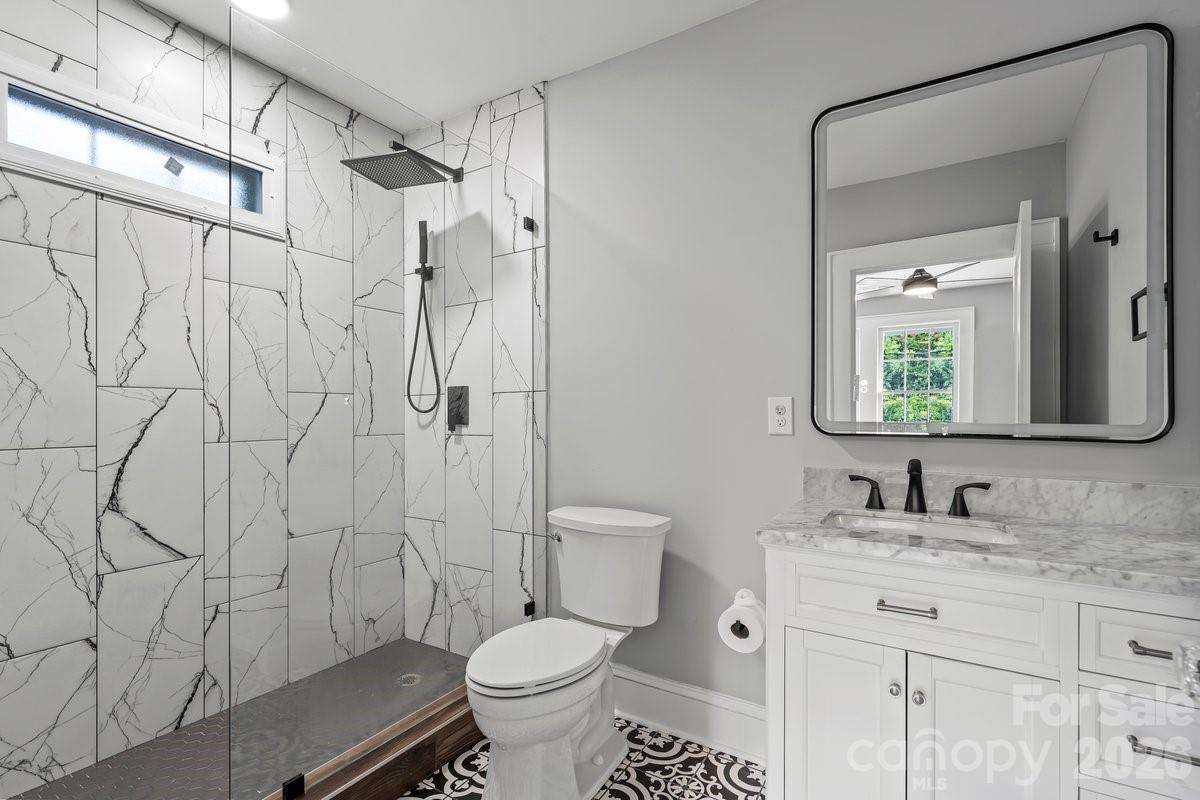 303 Lancaster Avenue Property Photo 26