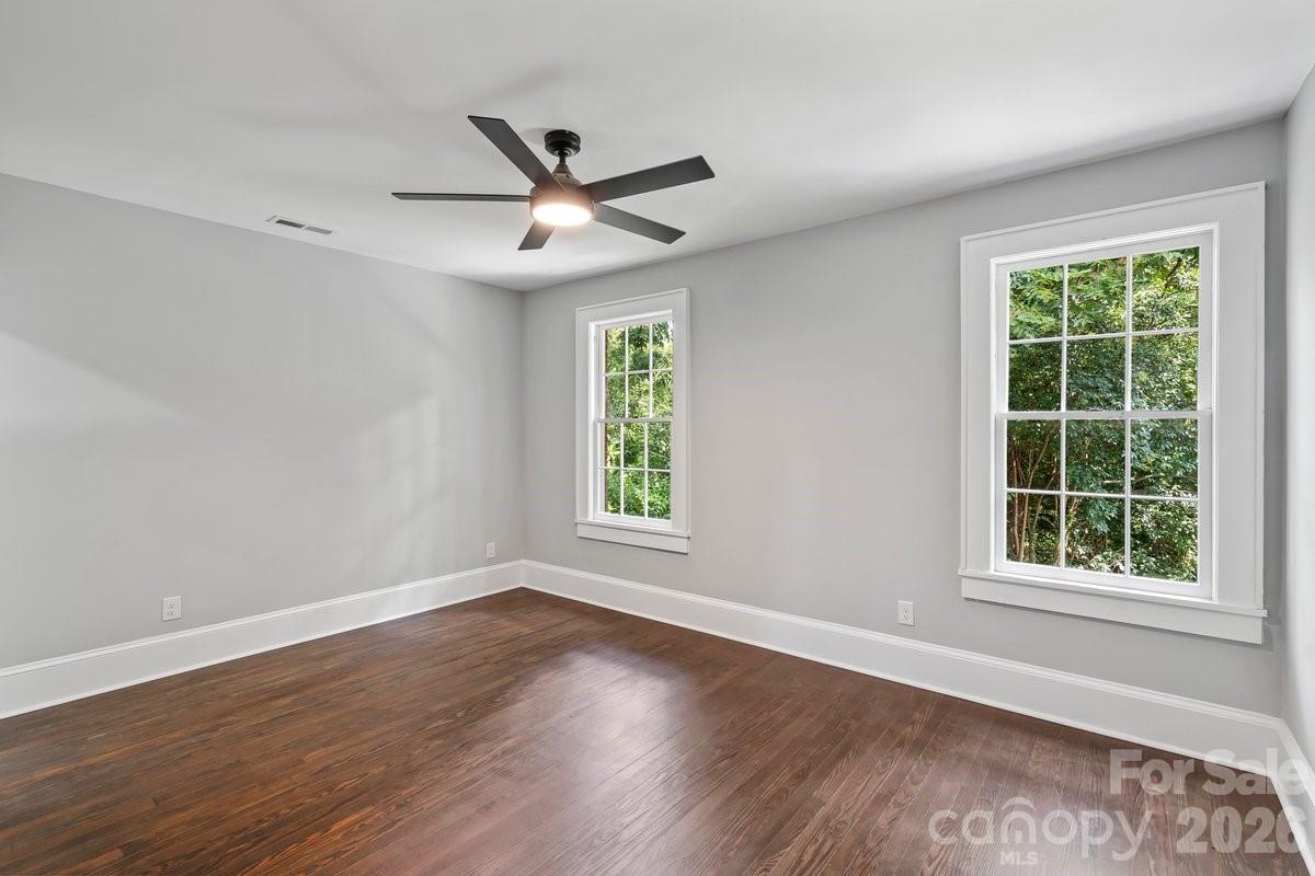 303 Lancaster Avenue Property Photo 27