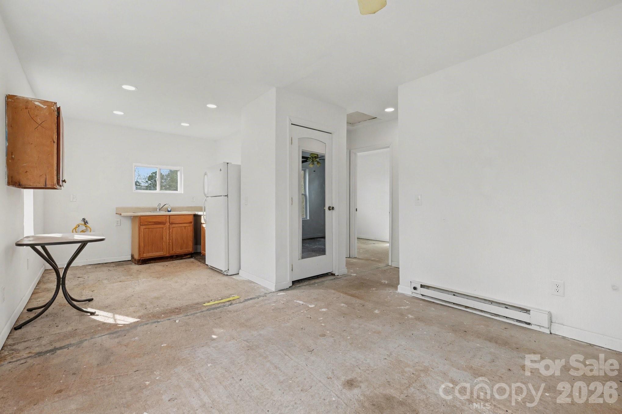 5647 Putuptoe Place Property Photo 8