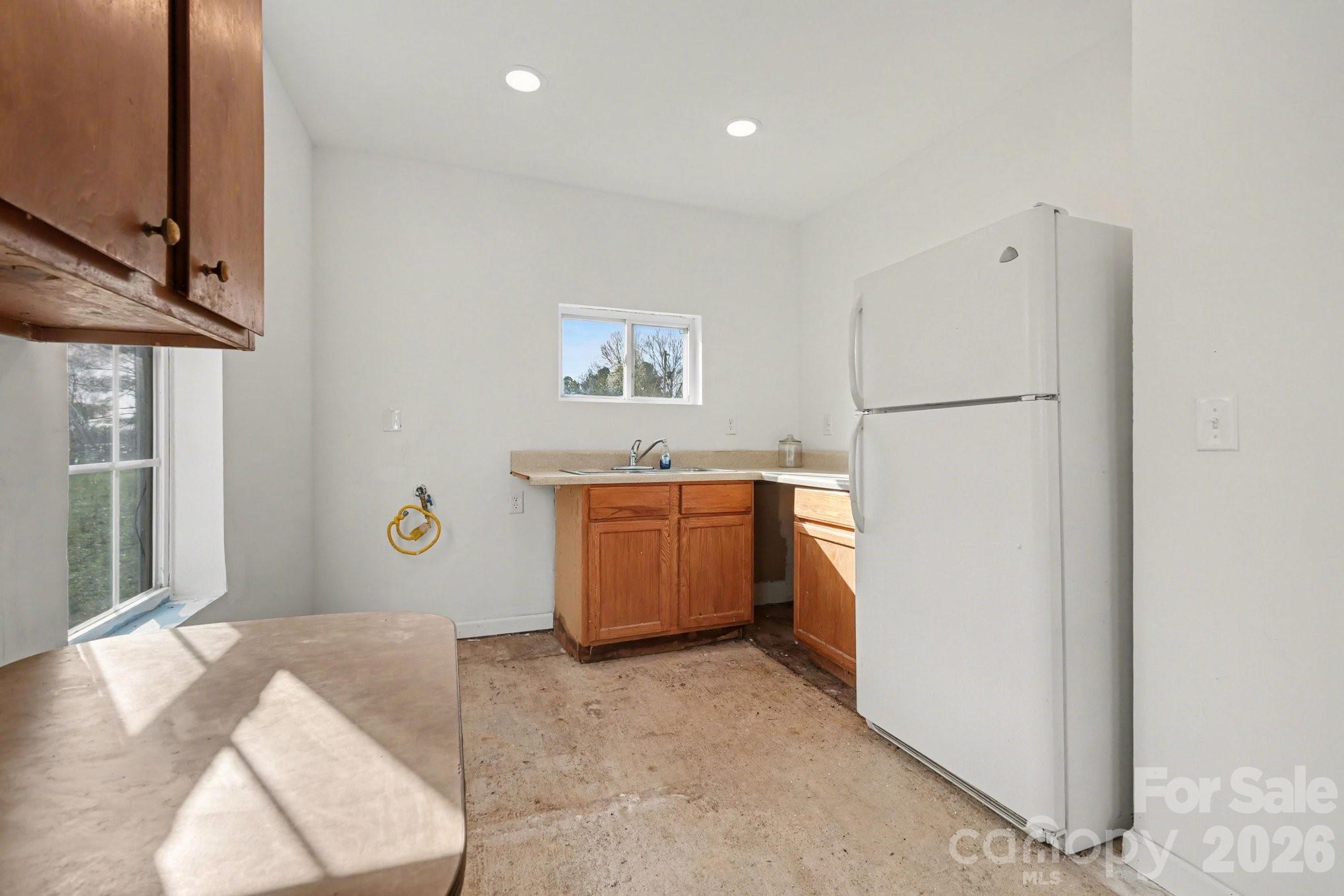 5647 Putuptoe Place Property Photo 9