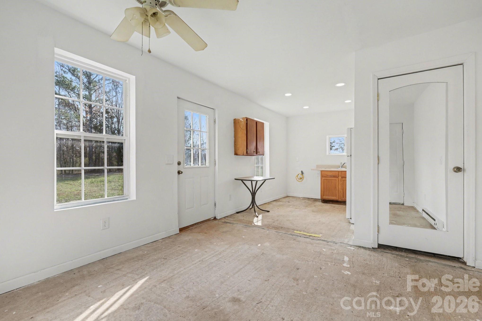 5647 Putuptoe Place Property Photo 11