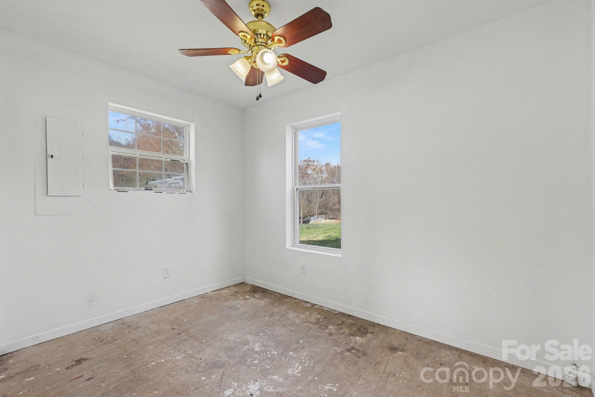 5647 Putuptoe Place Property Photo 14