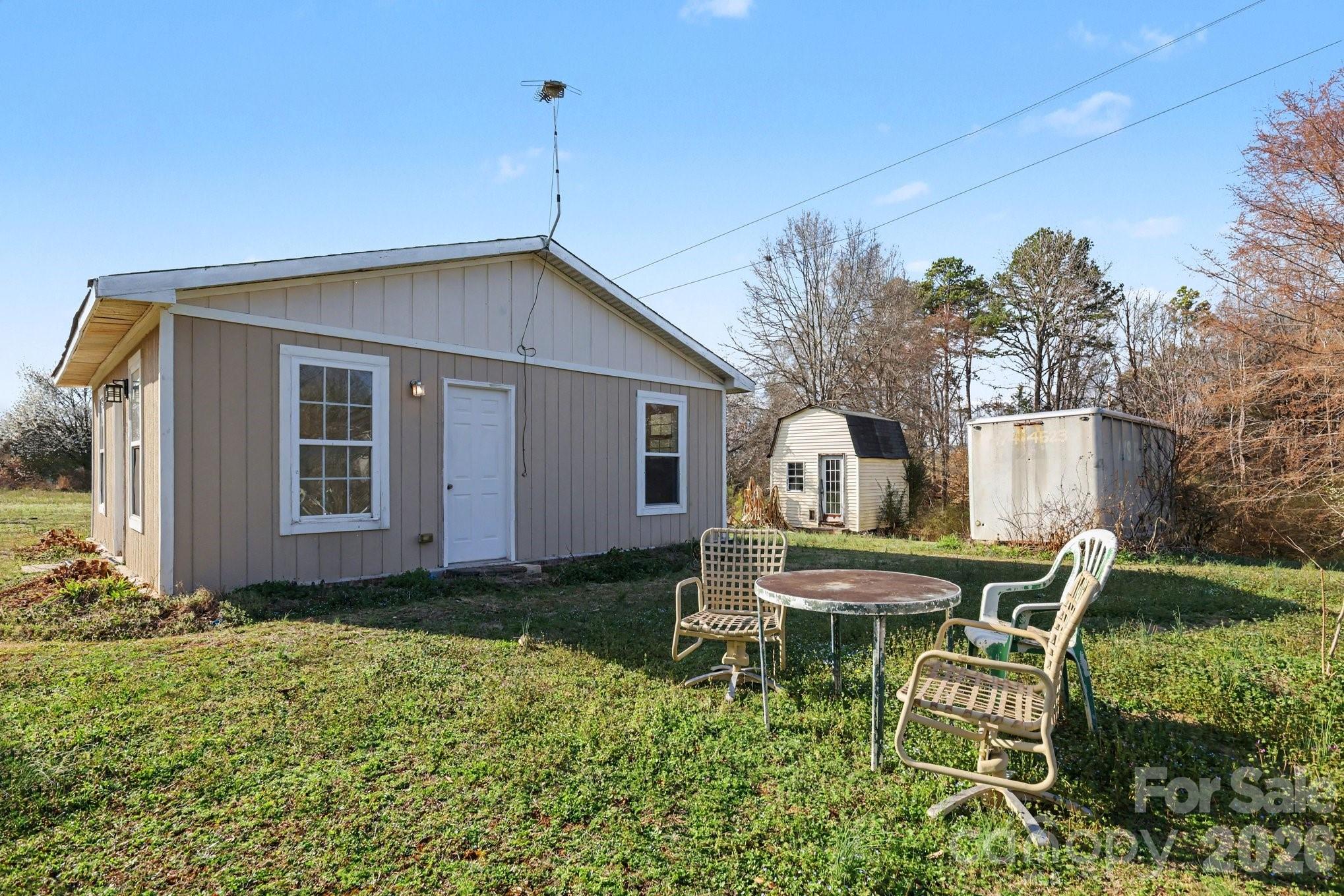 5647 Putuptoe Place Property Photo 16