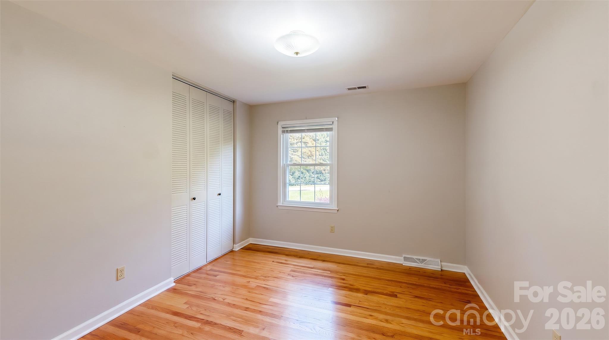 2309 Amity Avenue Property Photo 20