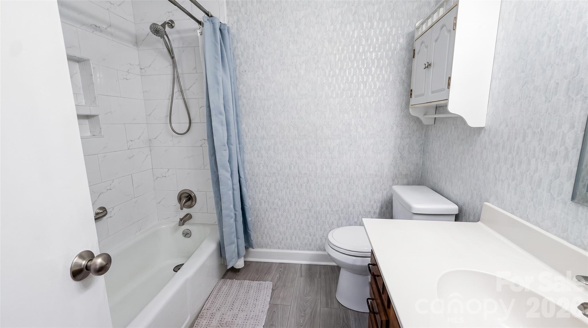2309 Amity Avenue Property Photo 24