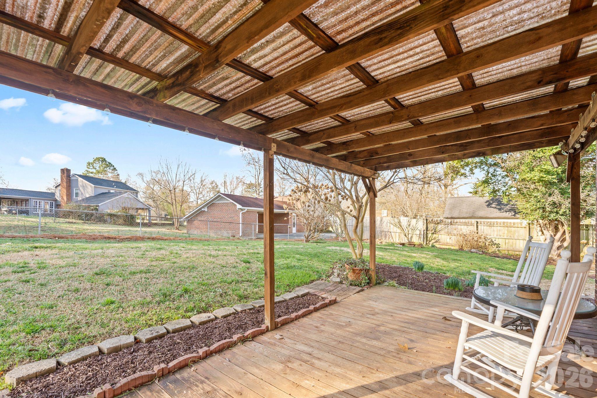 2309 Amity Avenue Property Photo 33
