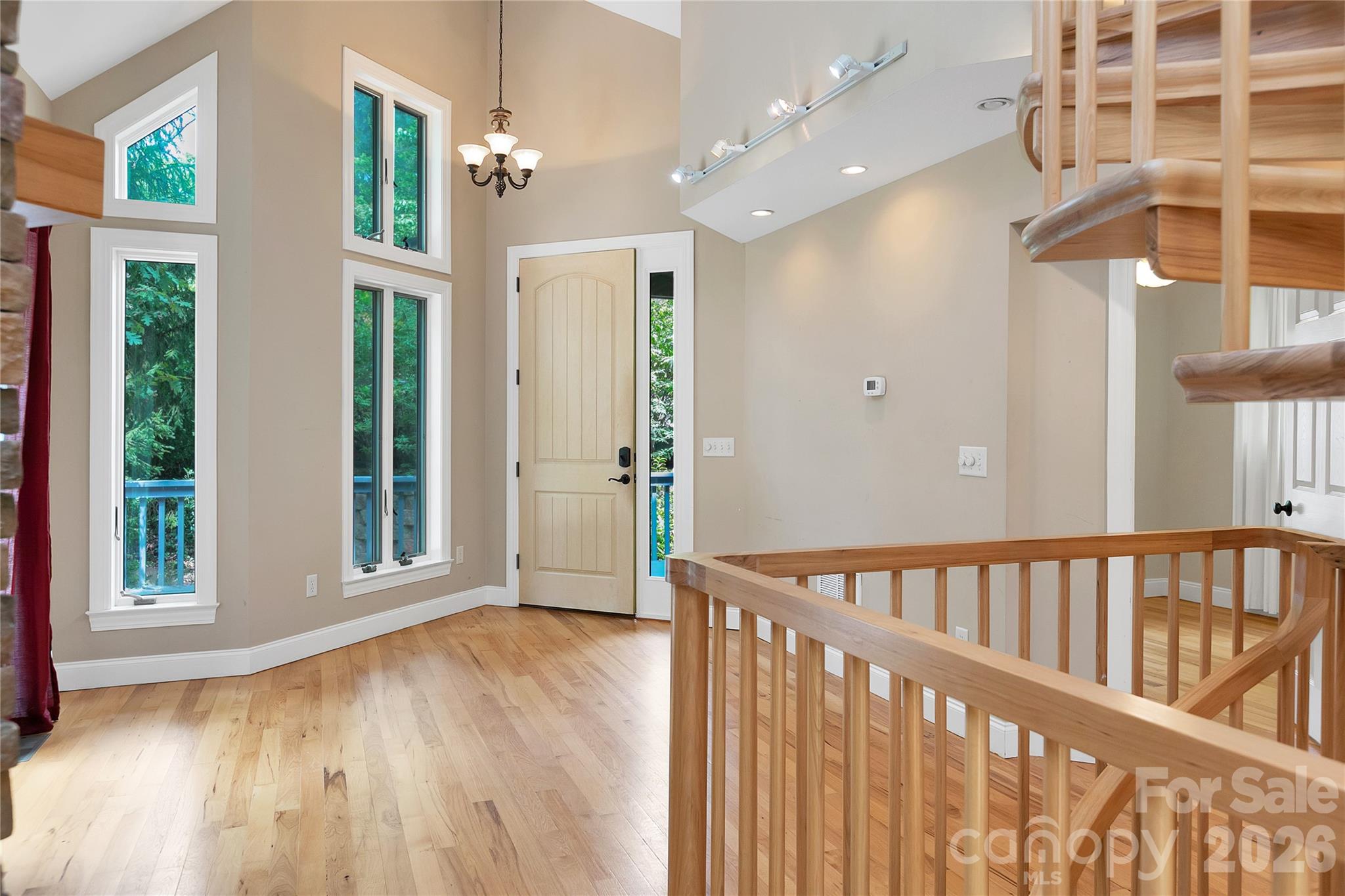 72 Memory Lane Property Photo 15