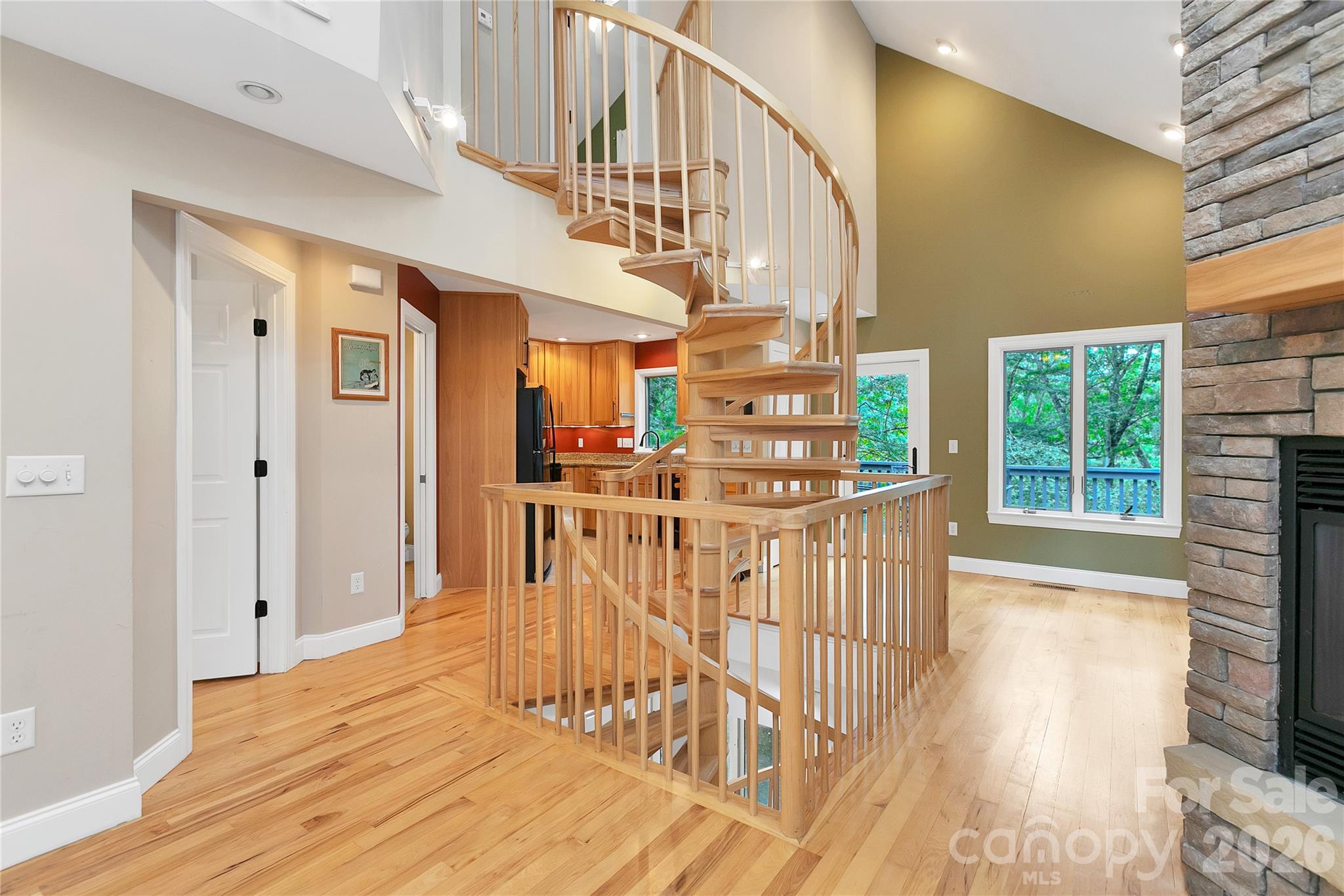 72 Memory Lane Property Photo 16