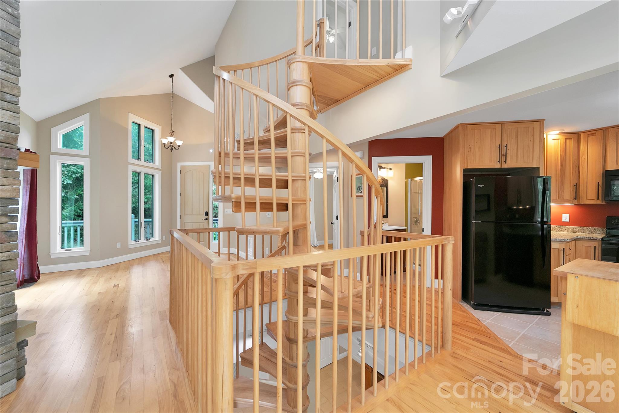 72 Memory Lane Property Photo 19
