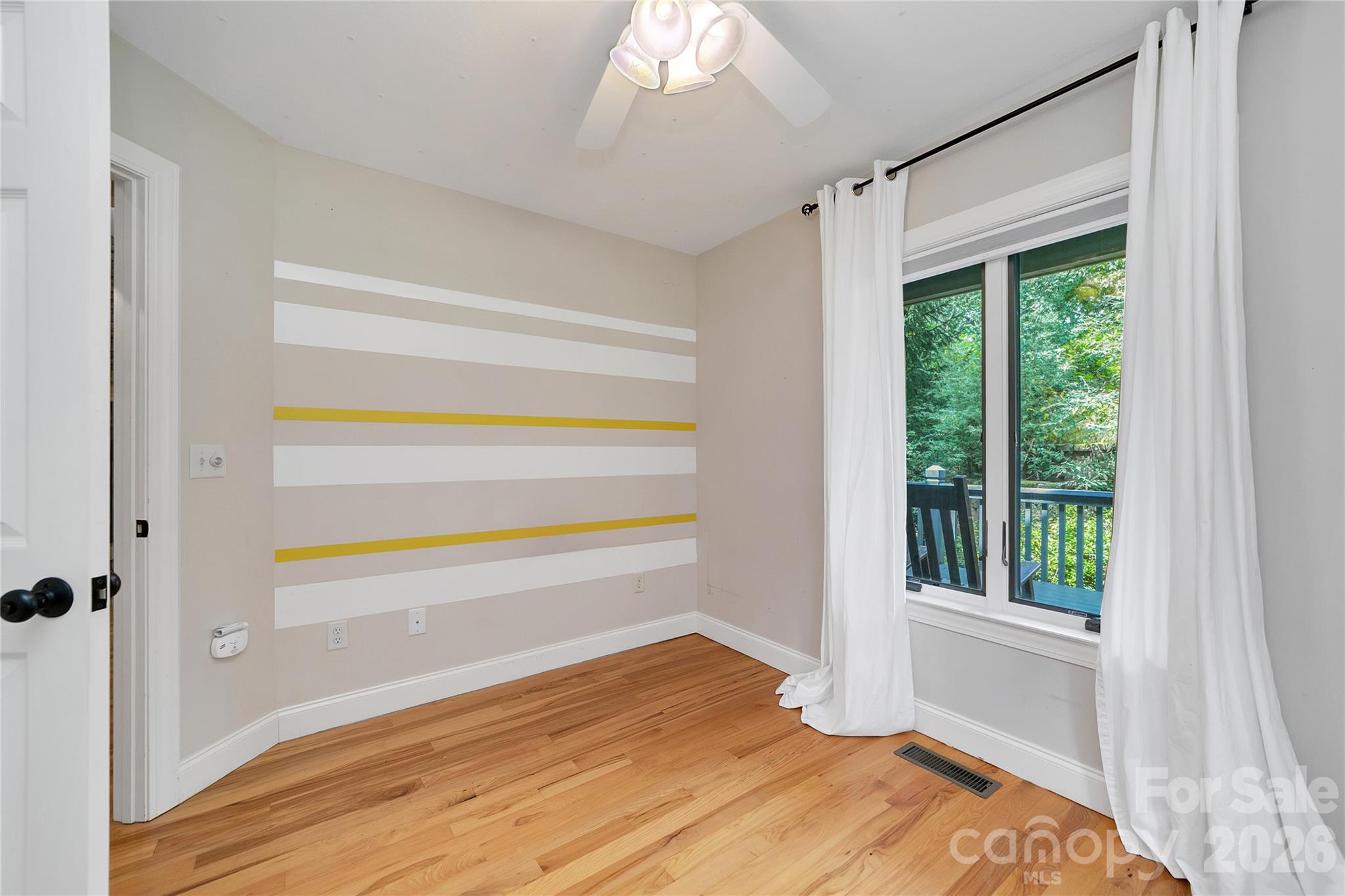 72 Memory Lane Property Photo 26