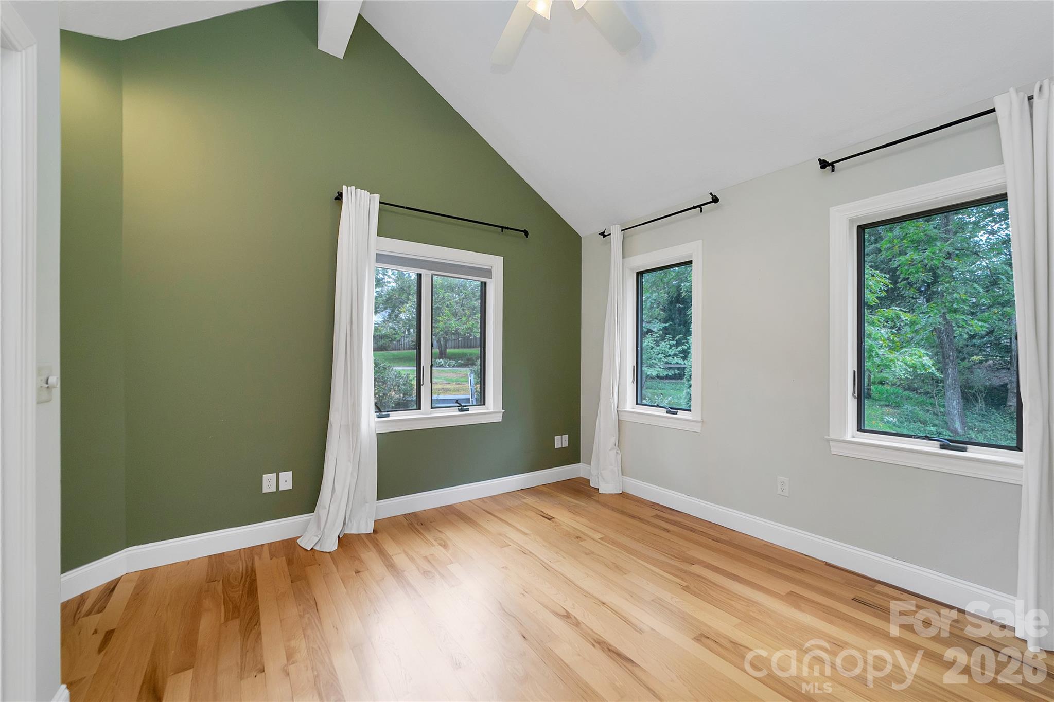 72 Memory Lane Property Photo 28